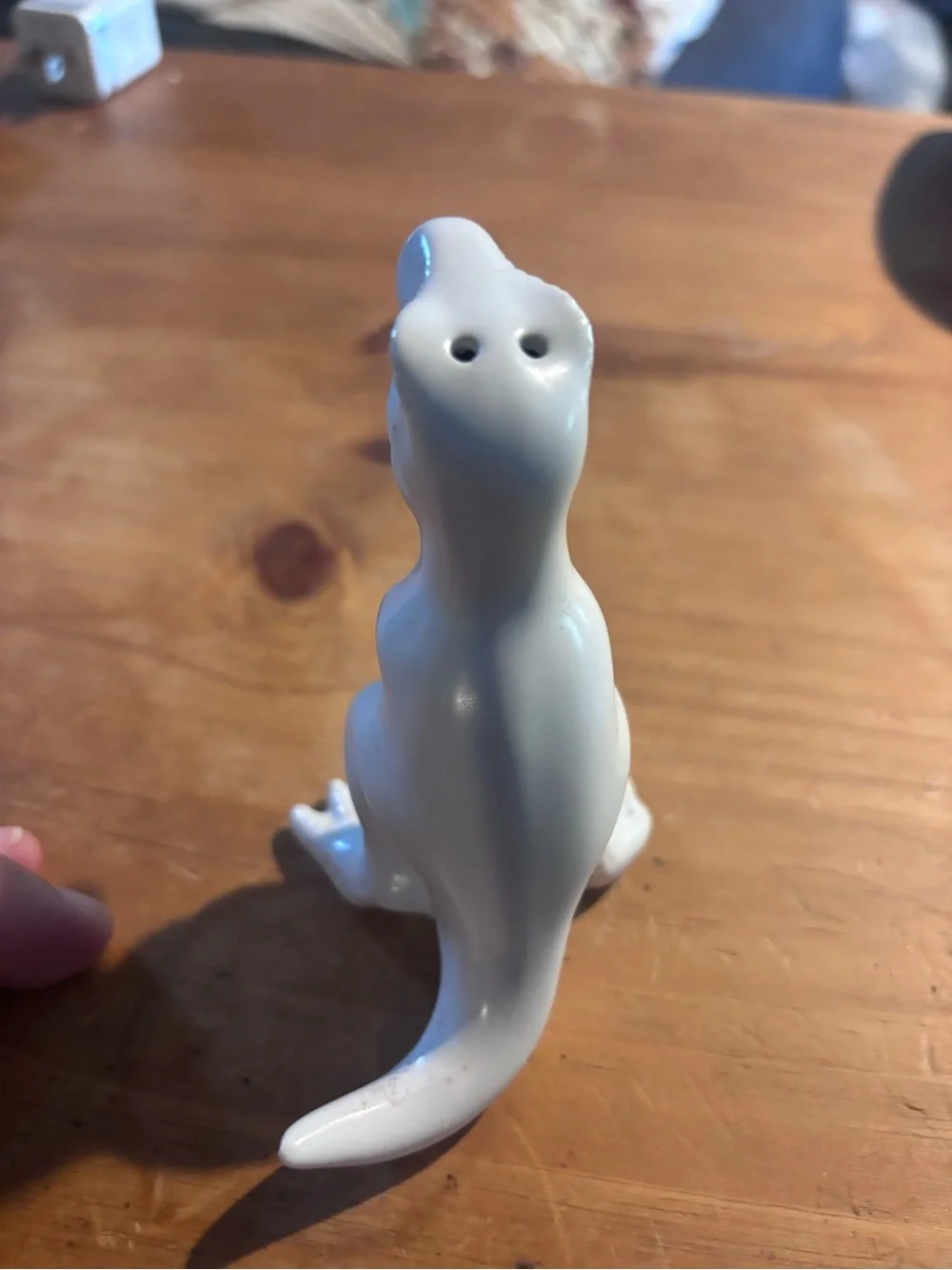 Target ceramic dinosaur